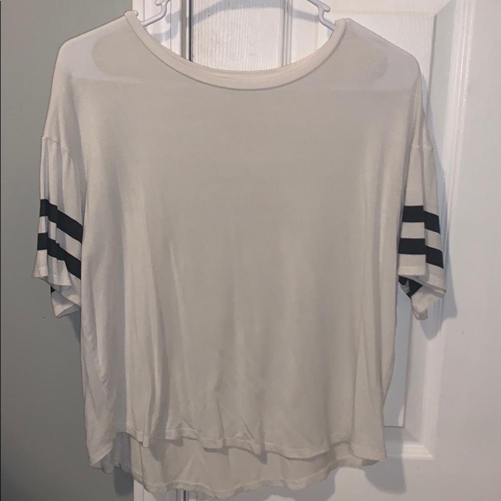 american eagle white shirt